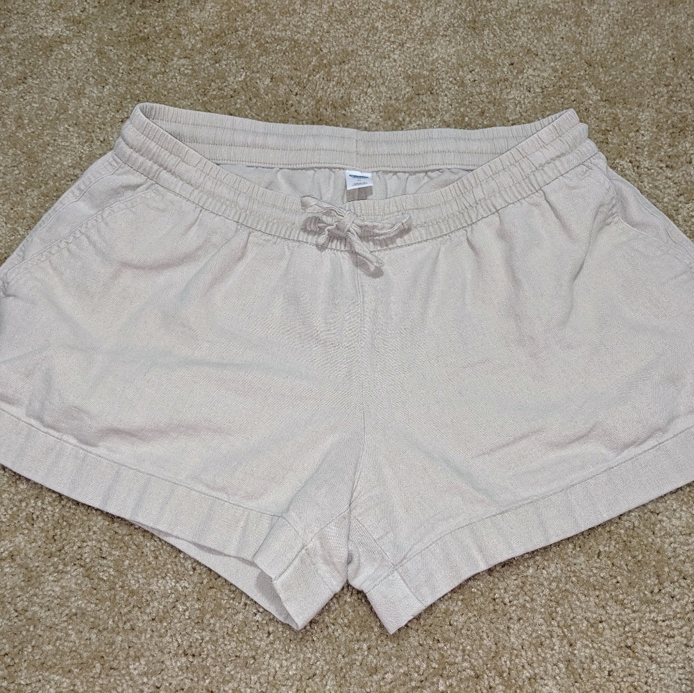 Old Navy light khaki linen shorts